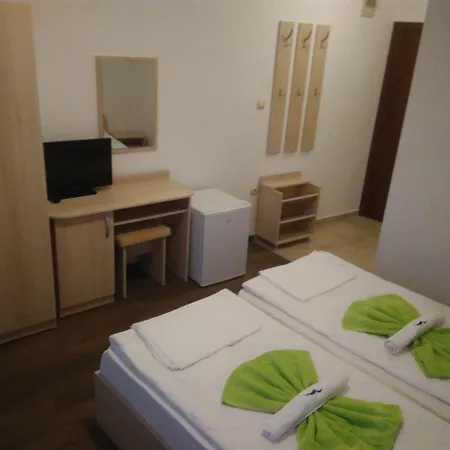 Guest house Aja